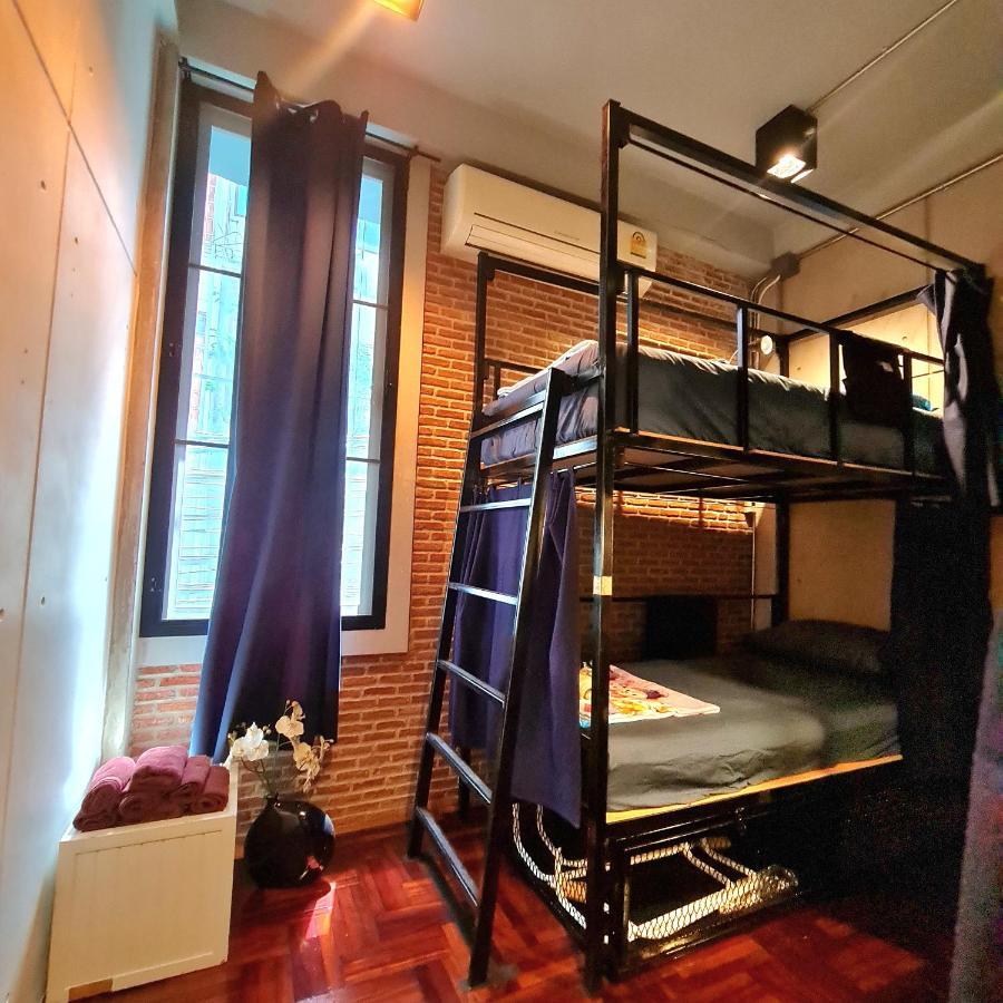Meemaw'S House Hostel Bangkok Ngoại thất bức ảnh