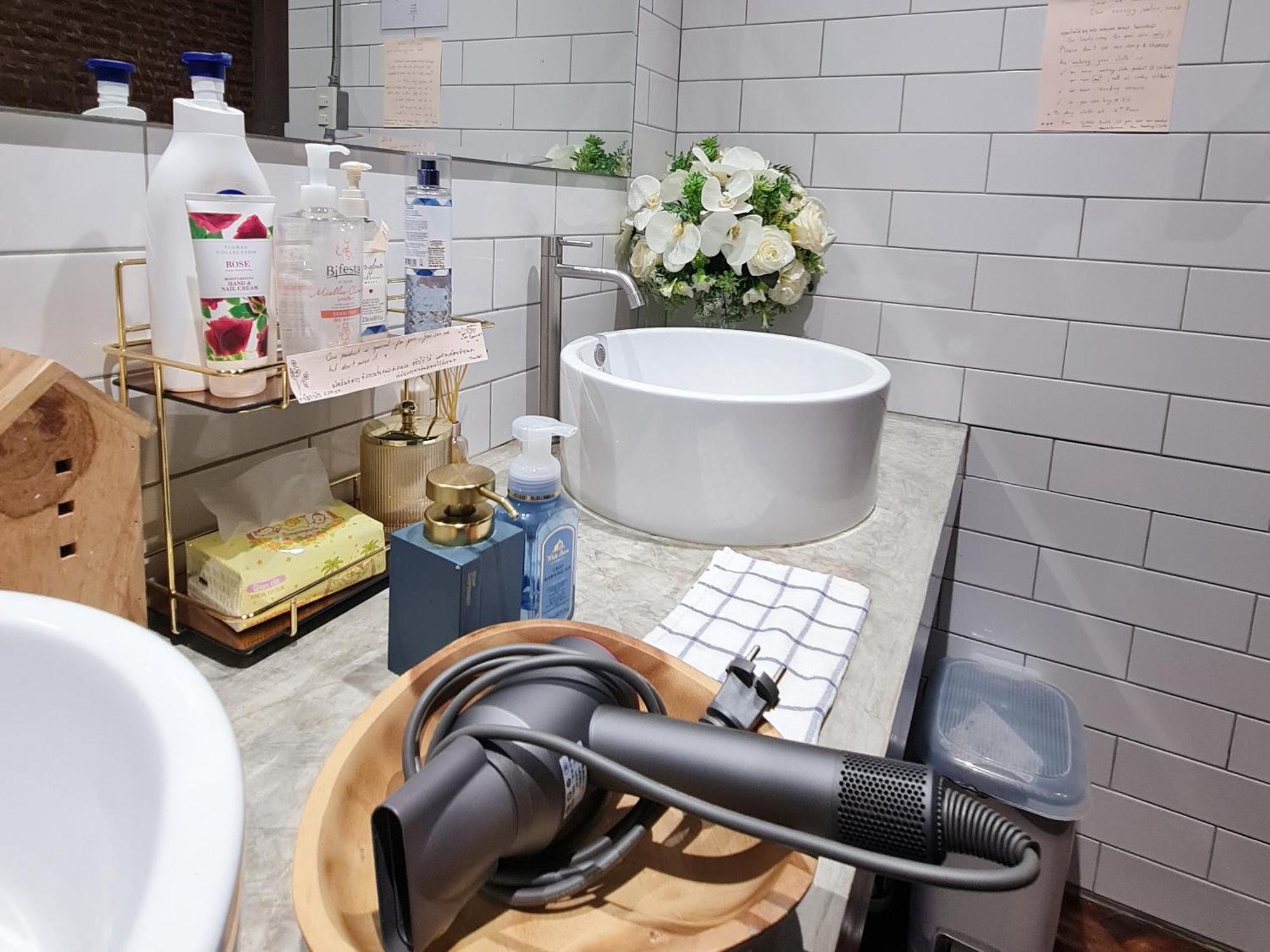 Meemaw'S House Hostel Bangkok Ngoại thất bức ảnh