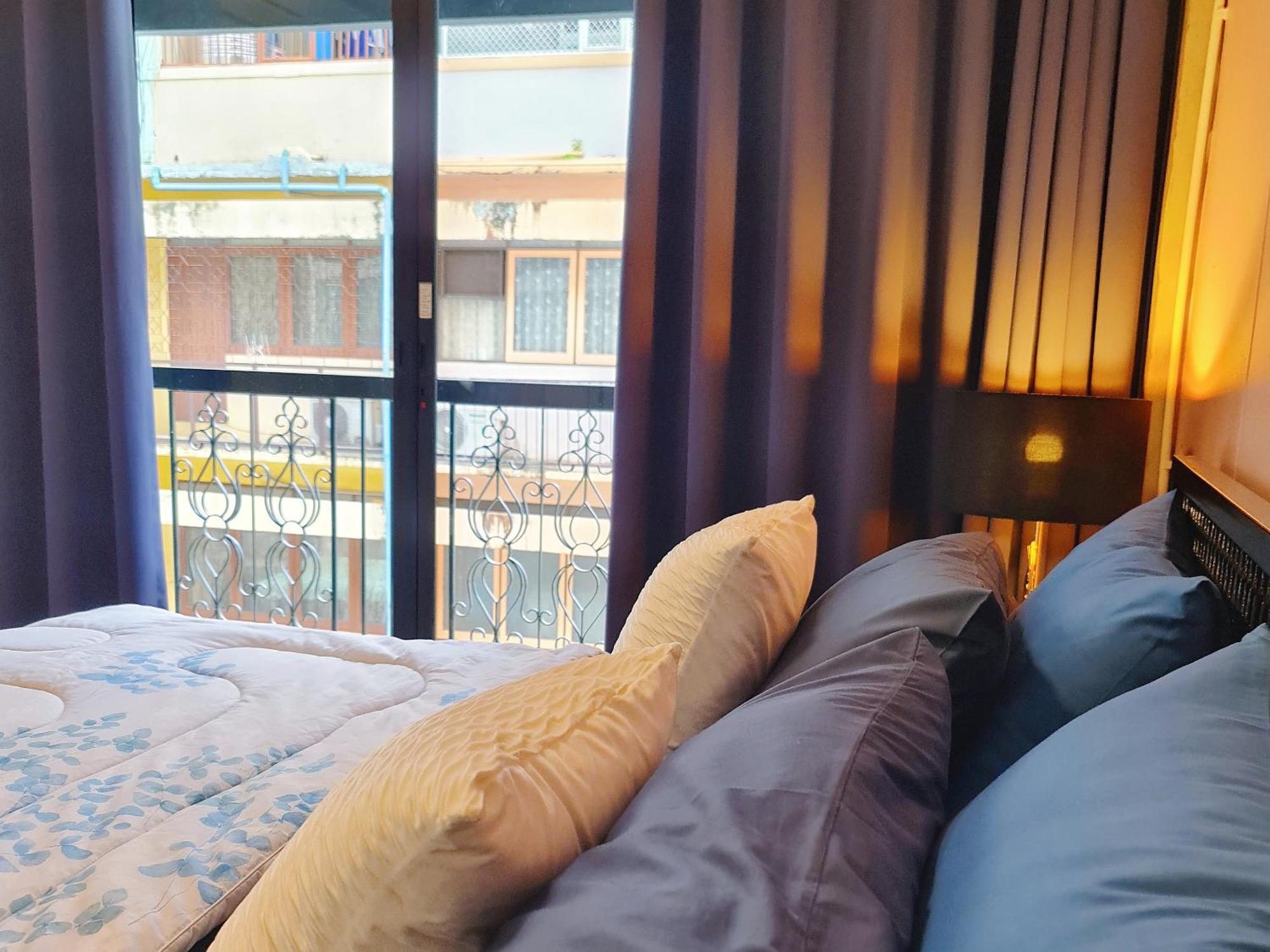 Meemaw'S House Hostel Bangkok Ngoại thất bức ảnh
