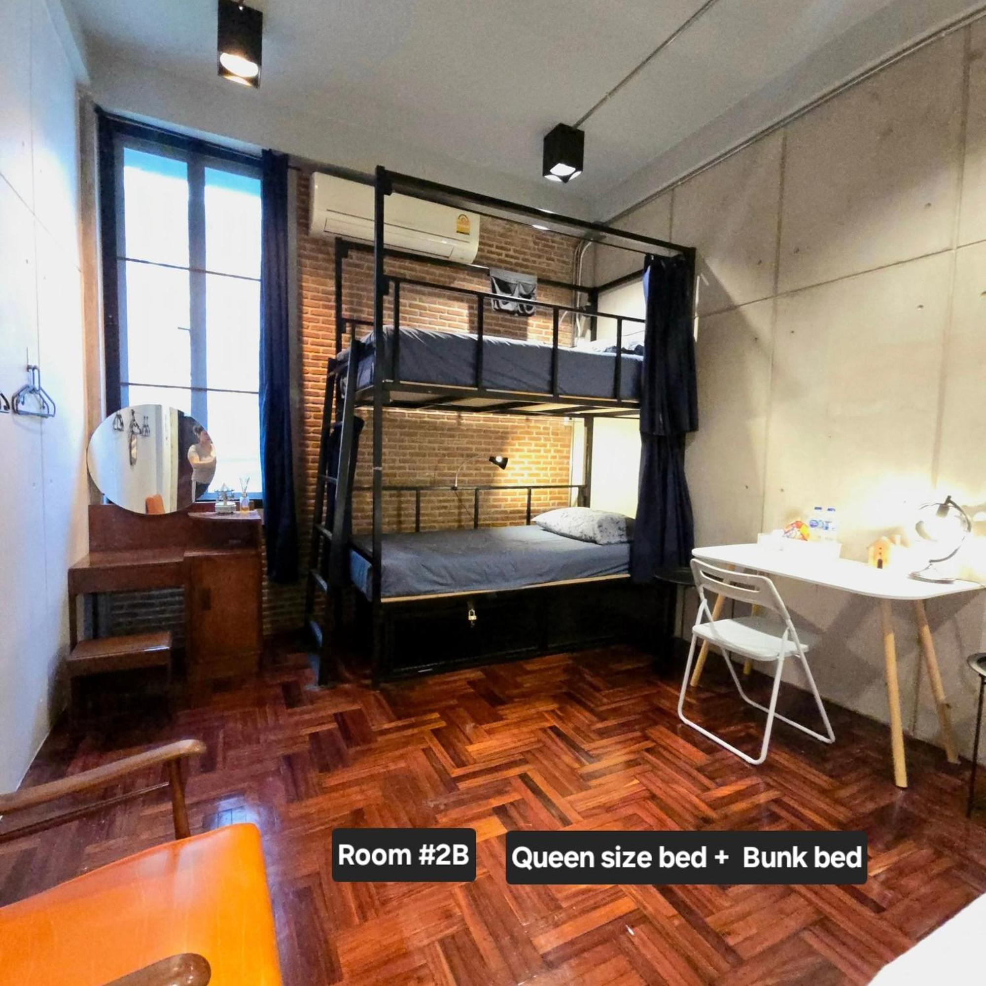 Meemaw'S House Hostel Bangkok Ngoại thất bức ảnh